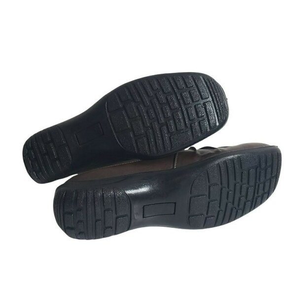 Easy Street Womens Holly Brown Slip On Closed Toe Comfort Flat Mules Size 6 M - Picture 5 of 7